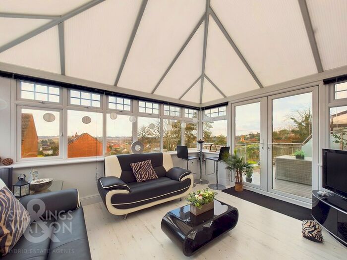 5 Bedroom Link Detached House For Sale In Gurney Road, New Costessey, Norwich, NR5