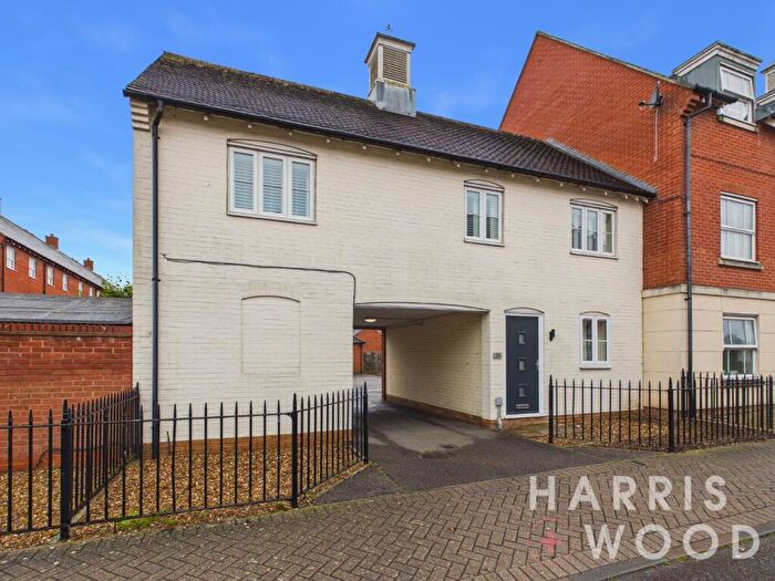 3 Bedroom Coach House For Sale In Chariot Drive, Colchester, Essex, CO2