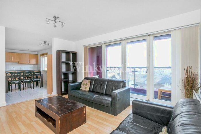 2 Bedroom Flat To Rent In Crown Close, Winkfield Road, London, N22