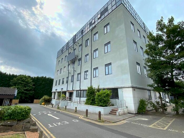 1 Bedroom Flat To Rent In Dudley Road, Brierley Hill, DY5