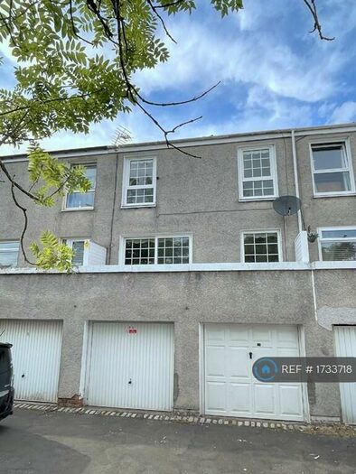 3 Bedroom Terraced House To Rent In Kilbowie Road, Cumbernauld, G67