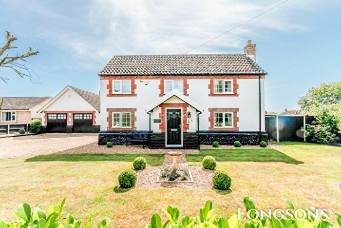 4 Bedroom Detached House For Sale In Ketts Hill, Necton, PE37