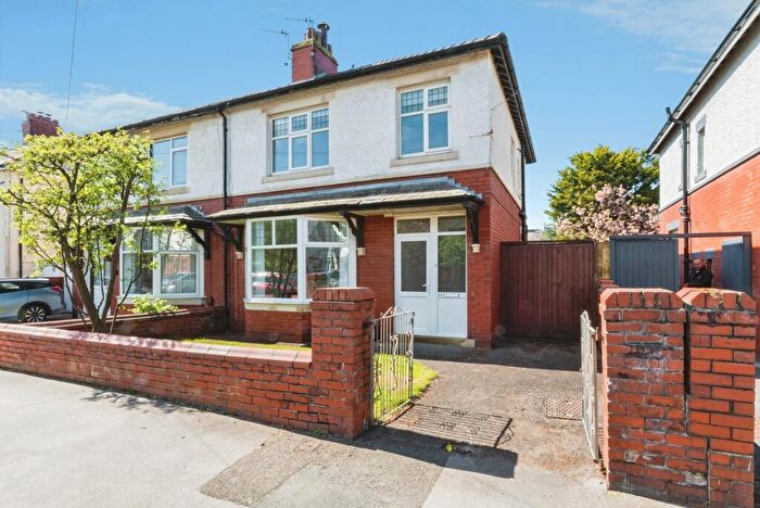 3 Bedroom Semi Detached House For Sale In St. Andrews Road North, Lytham St. Annes, Lancashire, FY8