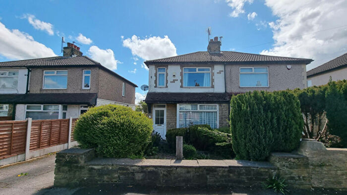 2 Bedroom Semi-Detached House To Rent In Calverley Moor Avenue, Pudsey, West Yorkshire, LS28