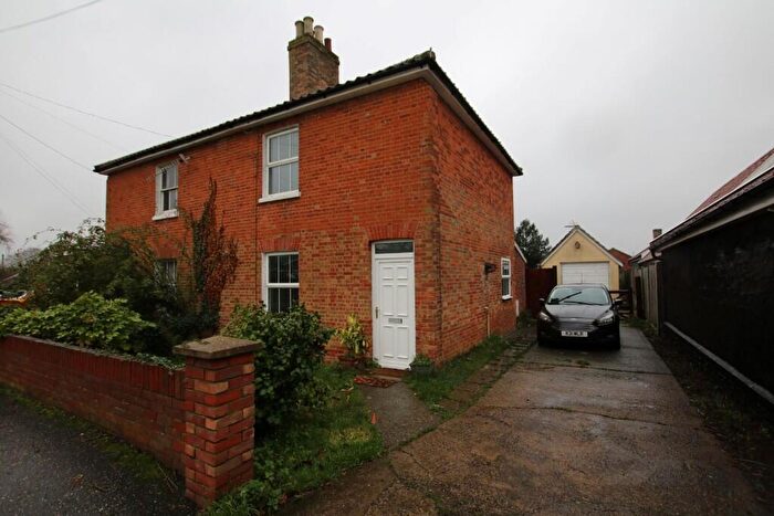 3 Bedroom Semi-Detached House To Rent In New North Road, Attleborough, Norfolk, NR17