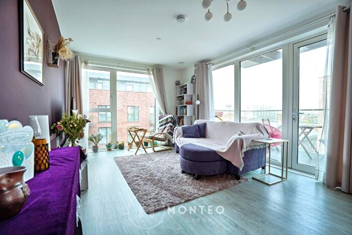 2 Bedroom Apartment To Rent In Chamberlain Court, Ironworks Way, London, E13