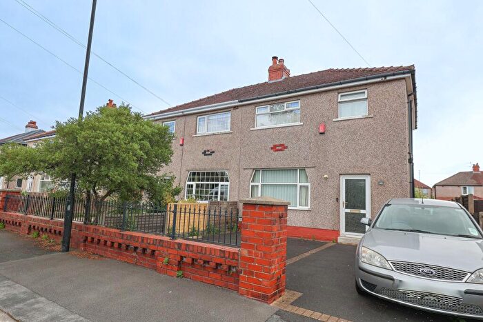 3 Bedroom Semi-Detached House For Sale In West Drive, Scale Hall, Lancaster, LA1