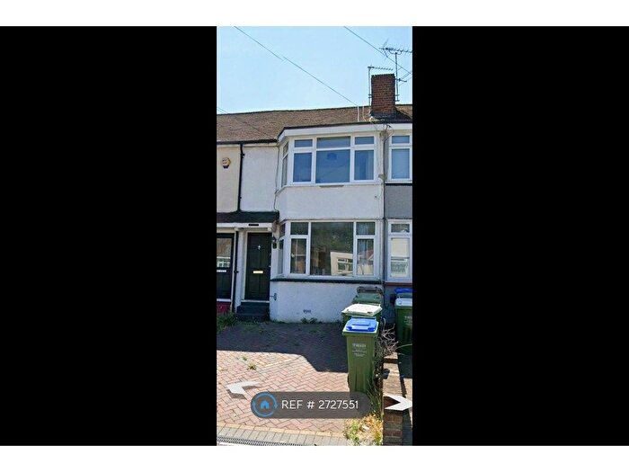 2 Bedroom Terraced House To Rent In Parkside Avenue, Bexleyheath, DA7