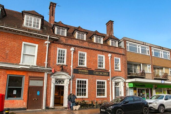 2 Bedroom Apartment To Rent In High Street, Alton, Hampshire, GU34