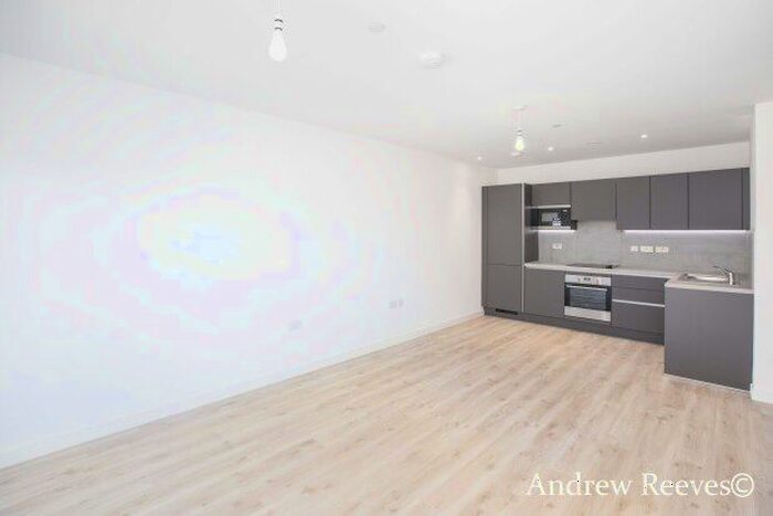 1 Bedroom Flat To Rent In Lyall House, London, E13