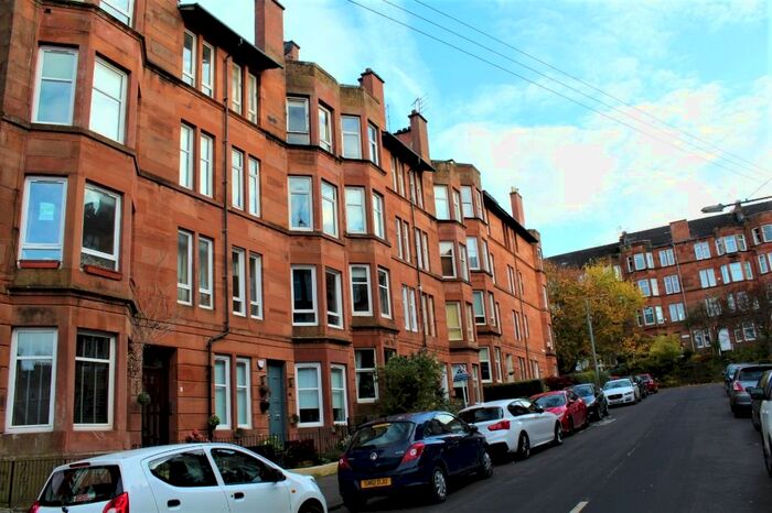 1 Bedroom Flat To Rent In Underwood Street, Flat 1/1, Shawlands, Glasgow G41