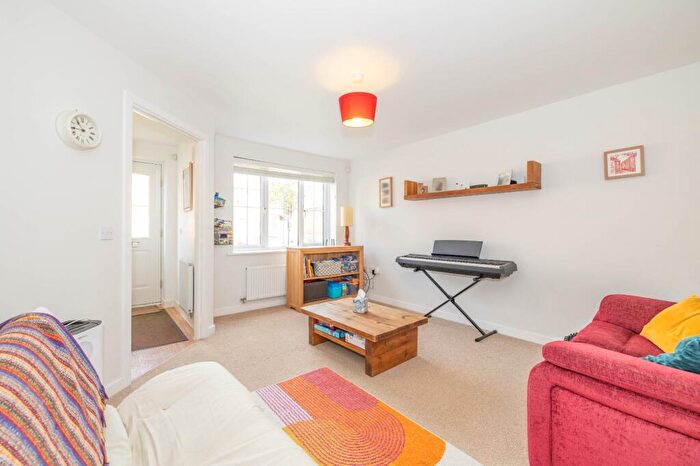 3 Bedroom Terraced House For Sale In Central Boulevard, Aylesham, Canterbury, Kent, CT3