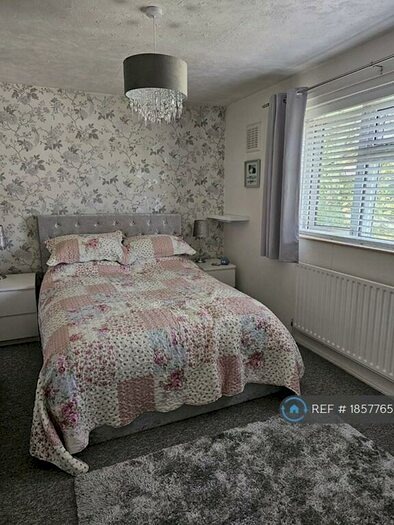 2 Bedroom End Of Terrace House To Rent In Popple Way, Stevenage, SG1