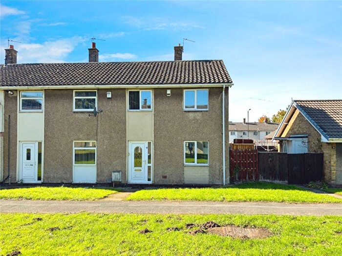 2 Bedroom Semi Detached House To Rent In Bahram Grove, New Rossington, Doncaster, South Yorkshire, DN11