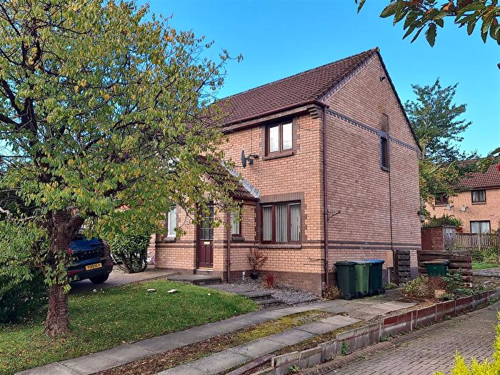 2 Bedroom Semi-Detached House For Sale In Thriepland Wynd, Perth, PH1