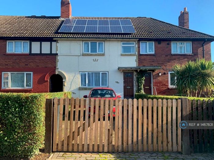 2 Bedroom Terraced House To Rent In Scott Hall Road, Leeds, LS7