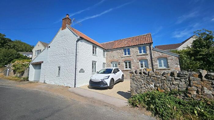 3 Bedroom Link Detached House For Sale In Celtic Way, Bleadon, Weston-Super-Mare, BS24