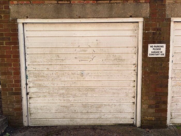 Parking To Rent In Windlesham Gardens, Brighton, BN1