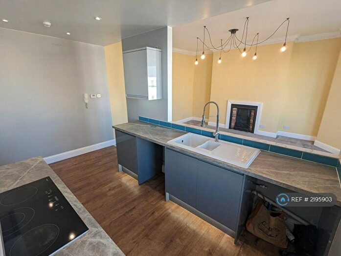 2 Bedroom Flat To Rent In Greenwich House, Margate, CT9