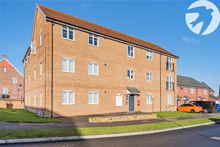 1 Bedroom Flat For Sale In Cornfield Drive, Gravesend, Kent, DA11