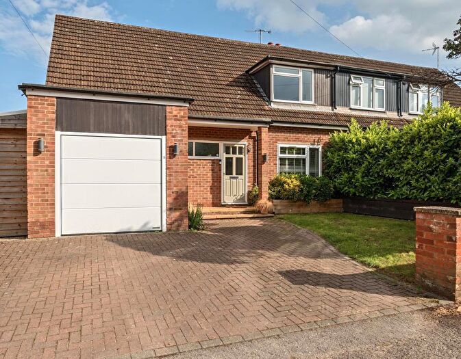 3 Bedroom Semi-Detached House For Sale In Henley On Thames, Oxfordshire, RG9