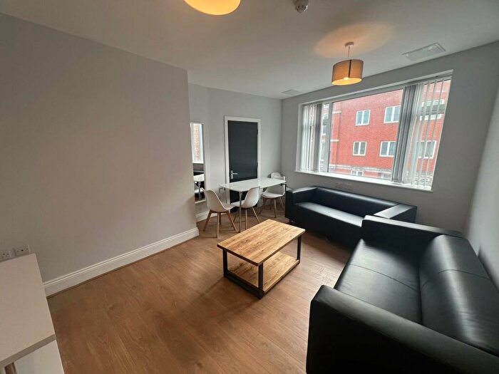 5 Bedroom Flat To Rent In Cranbrook Street, Nottingham, Nottinghamshire, NG1
