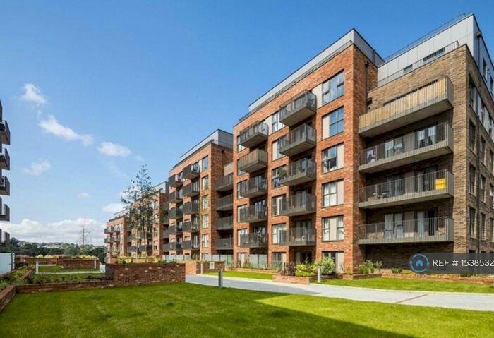 2 Bedroom Flat To Rent In Amphion Place, Maidstone, ME14