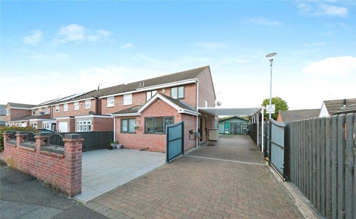 3 Bedroom Semi-Detached House For Sale In Dennis Street, Netherfield, Nottingham, Nottinghamshire, NG4