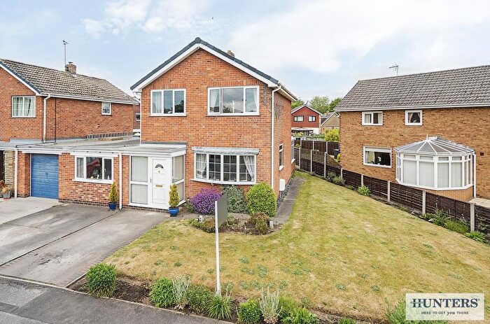 3 Bedroom Link Detached House For Sale In Mount Park, Riccall, York, YO19
