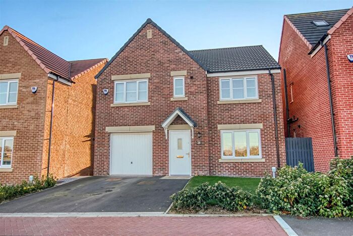 4 Bedroom Detached House For Sale In Goldfinch Way, Northallerton, DL6