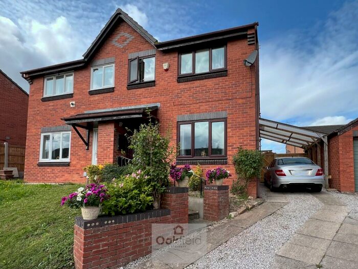 3 Bedroom Semi-Detached House To Rent In Ambleside Close, Connah's Quay, Deeside, Flintshire, CH5