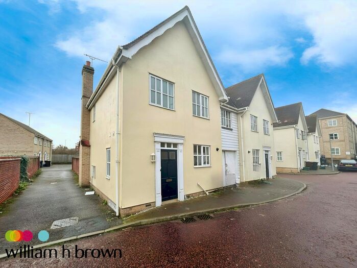 3 Bedroom Property To Rent In Capstan Place, Colchester, CO4