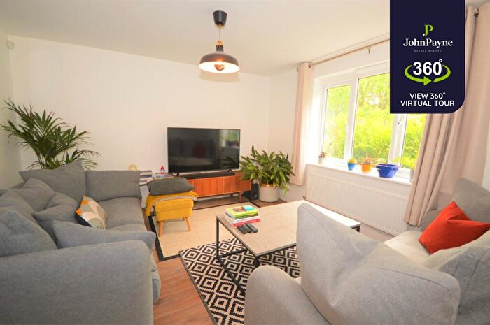 3 Bedroom Detached House To Rent In Ravens Flight, Bluebell Wood, Willenhall, Coventry, West Midlands, CV3