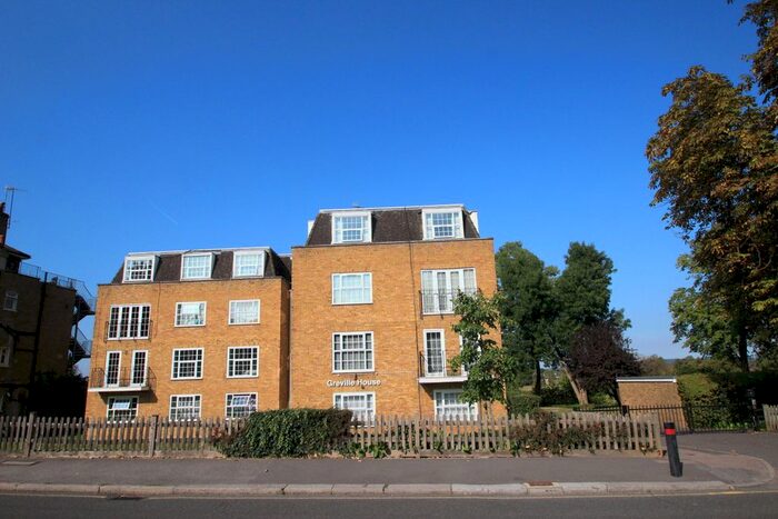 2 Bedroom Flat For Sale In Lower Road, Harrow, HA2
