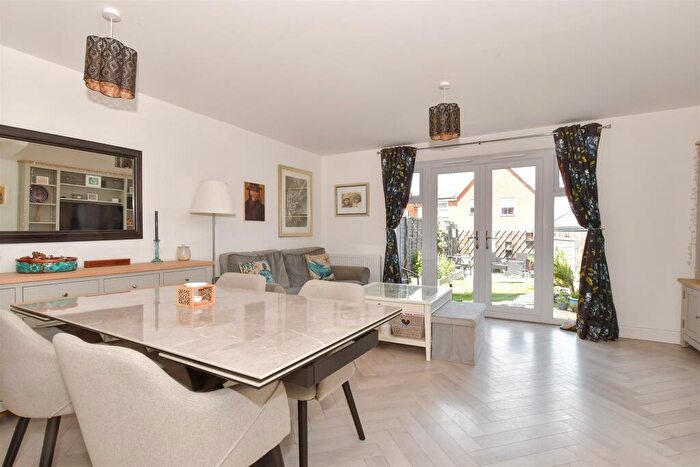 3 Bedroom Terraced House For Sale In Tettenhall Way, Faversham, Kent, ME13