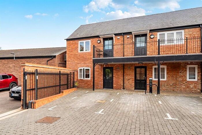 1 Bedroom Apartment For Sale In Watling Street East, Towcester, NN12
