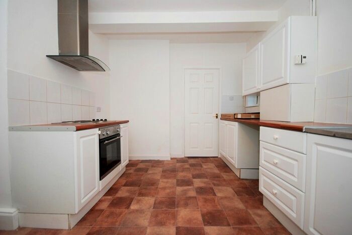 3 Bedroom End Of Terrace House To Rent In Owston Road, Carcroft, DN6