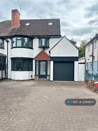 4 Bedroom Semi-Detached House To Rent In Grange Road, Erdington, Birmingham, B24