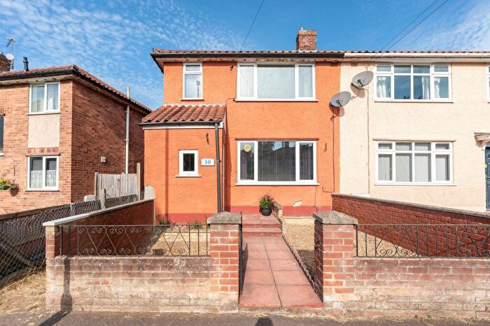 2 Bedroom End Of Terrace House For Sale In Lion Wood Road, Norwich, NR1