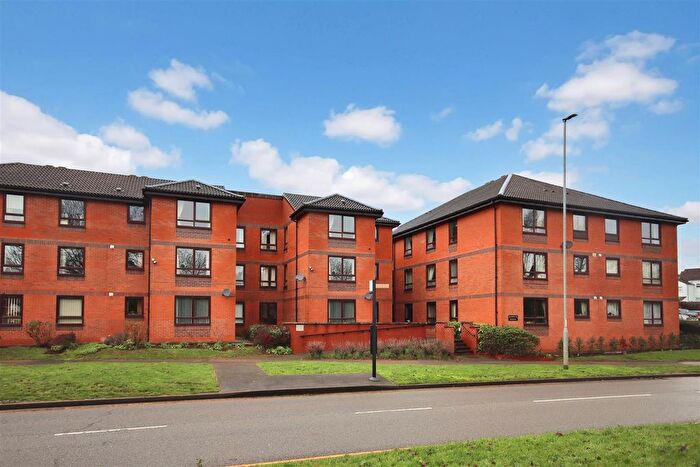 2 Bedroom Flat For Sale In Duck Street, Rushden, NN10