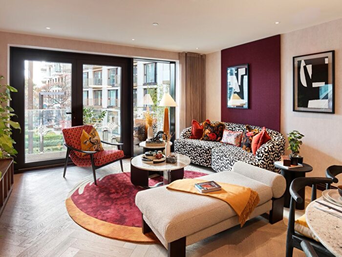 2 Bedroom Flat For Sale In London Dock, Wapping, E1W