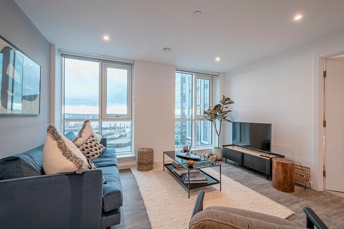 2 Bedroom Flat To Rent In Strand Street, Liverpool, L1