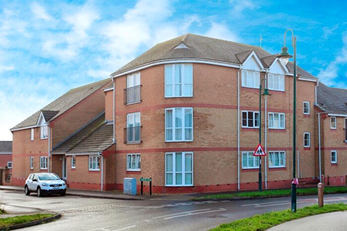 2 Bedroom Flat For Sale In Warren Court, Hampton Hargate, Peterborough, PE7