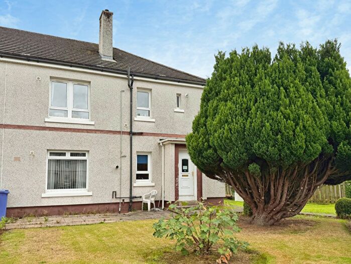 3 Bedroom Flat For Sale In Brock Place, Glasgow, G53