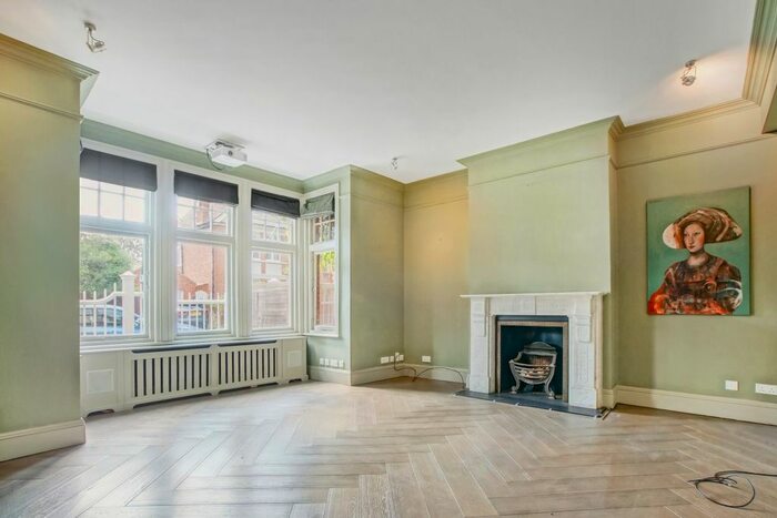 4 Bedroom Terraced House To Rent In Abinger Road, London, W4
