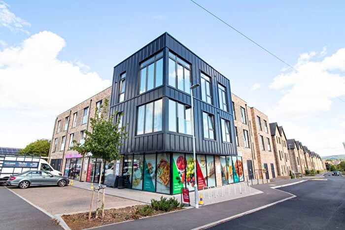 2 Bedroom Flat For Sale In Caxton Road, Frome, BA11