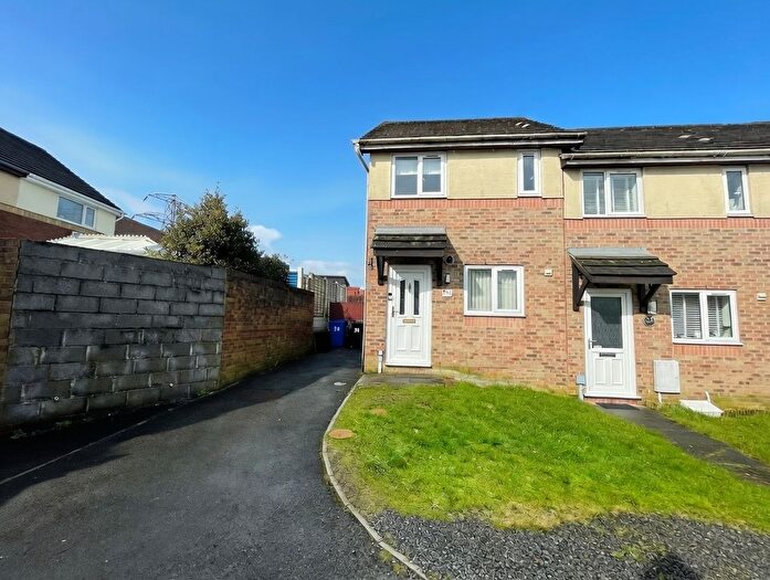 2 Bedroom Terraced House For Sale In Clos Y Deri, Llanelli, SA14