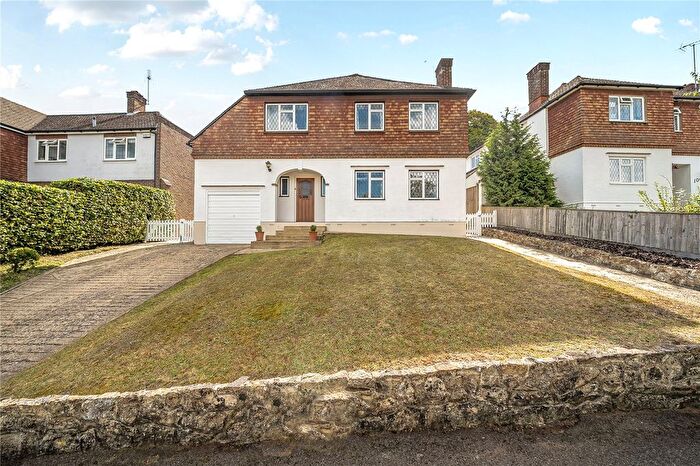 4 Bedroom Detached House For Sale In Marlborough Crescent, Sevenoaks, Kent, TN13