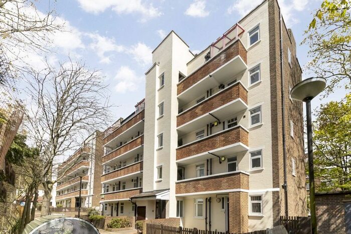 2 Bedroom Flat To Rent In Hazellville Road, London, N19