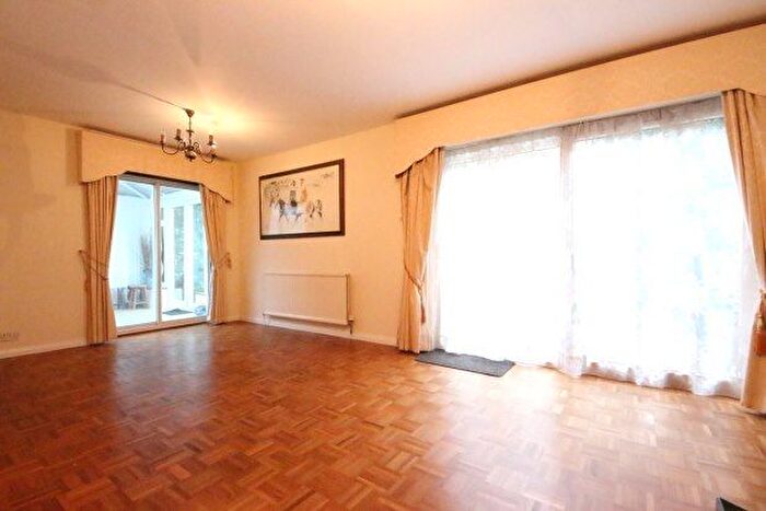 4 Bedroom Property To Rent In Ashley Road, Epsom, KT18